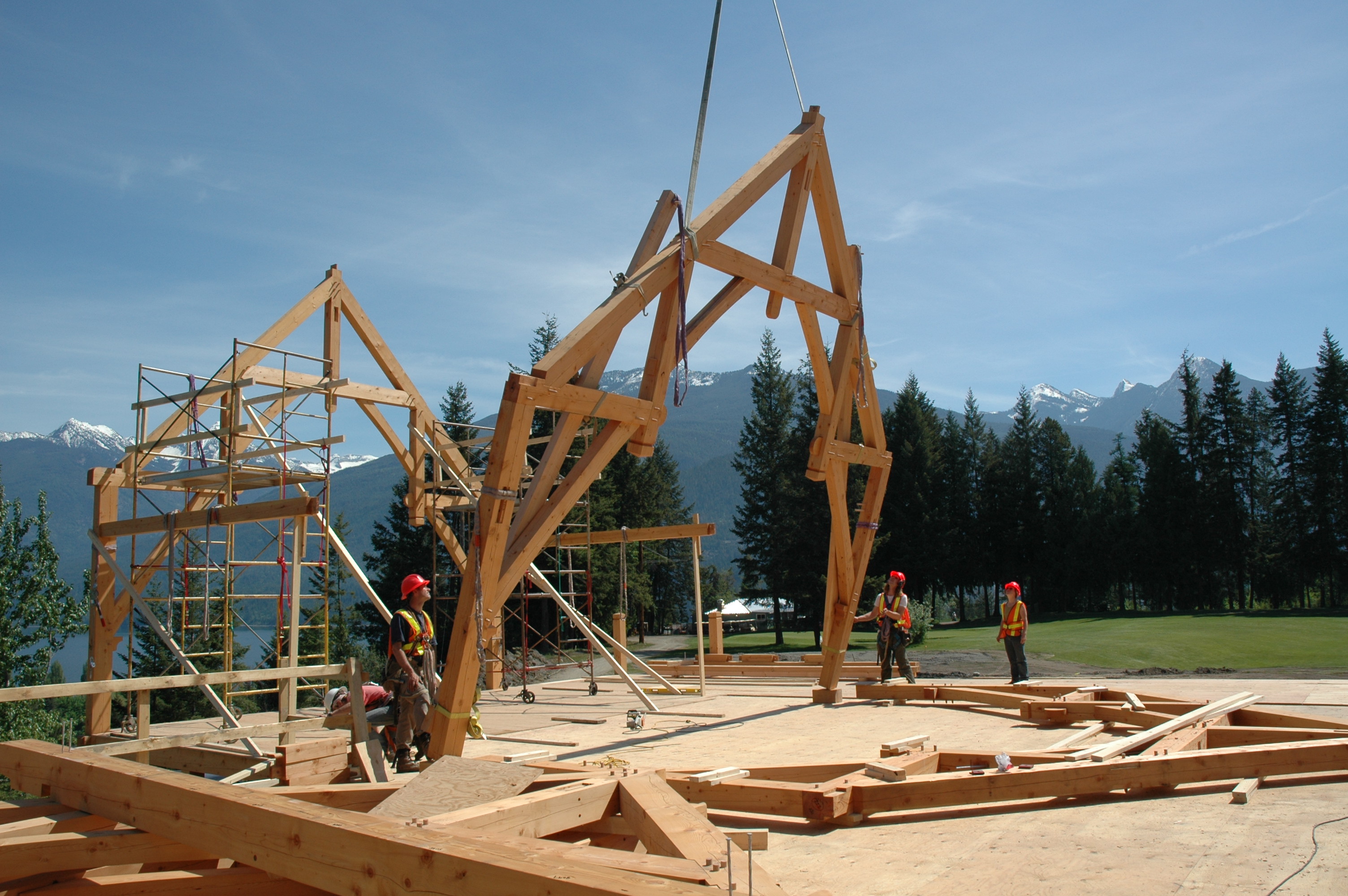 Raising of Timber Frame Truss